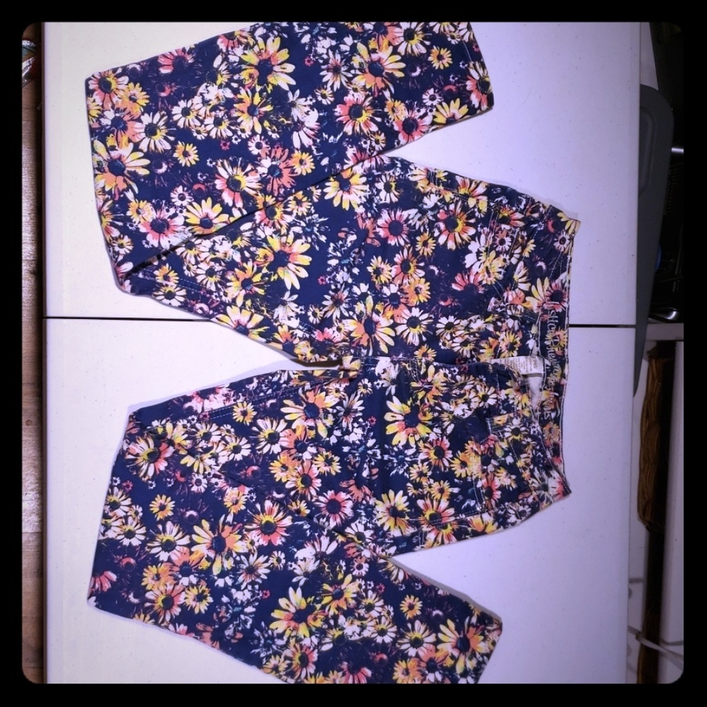 Justice Jean's (14S)